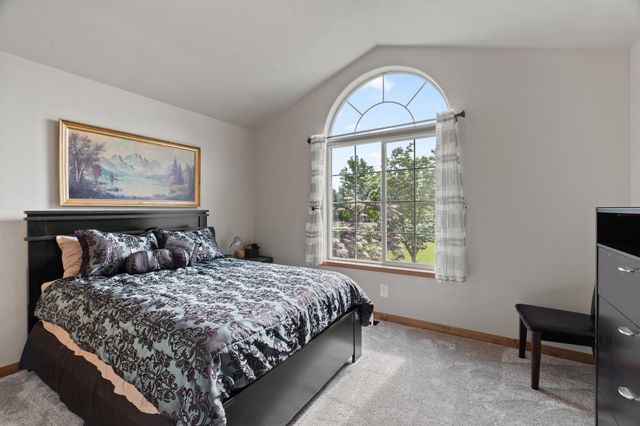 5409 N Malvern Rd, Otis Orchards, WA 99027