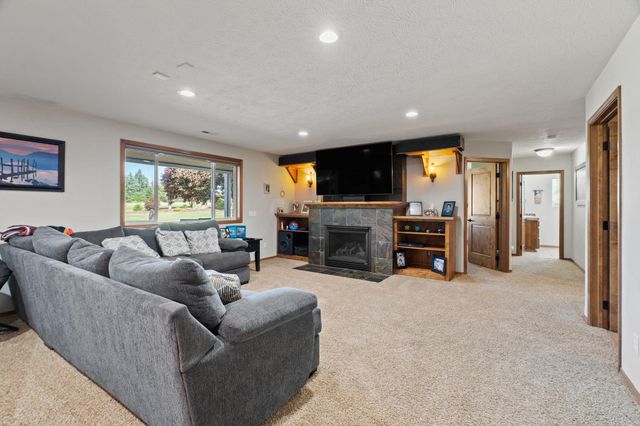 5409 N Malvern Rd, Otis Orchards, WA 99027