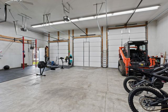 5409 N Malvern Rd, Otis Orchards, WA 99027