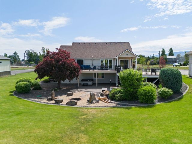 5409 N Malvern Rd, Otis Orchards, WA 99027