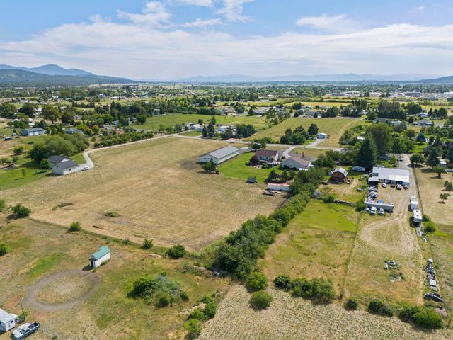 5409 N Malvern Rd, Otis Orchards, WA 99027