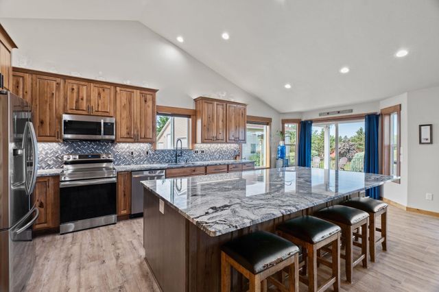 5409 N Malvern Rd, Otis Orchards, WA 99027