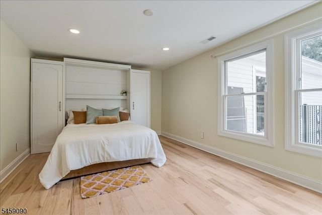 75 Evergreen Dr, North Caldwell Boro, NJ 07006