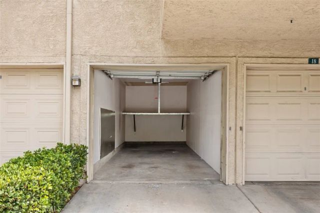 1965 Las Colinas Circle 205, Corona, CA 92879
