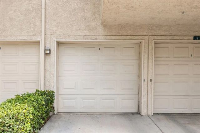 1965 Las Colinas Circle 205, Corona, CA 92879