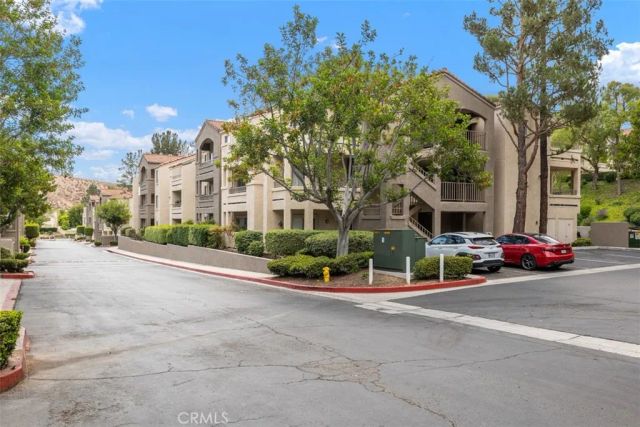 1965 Las Colinas Circle 205, Corona, CA 92879