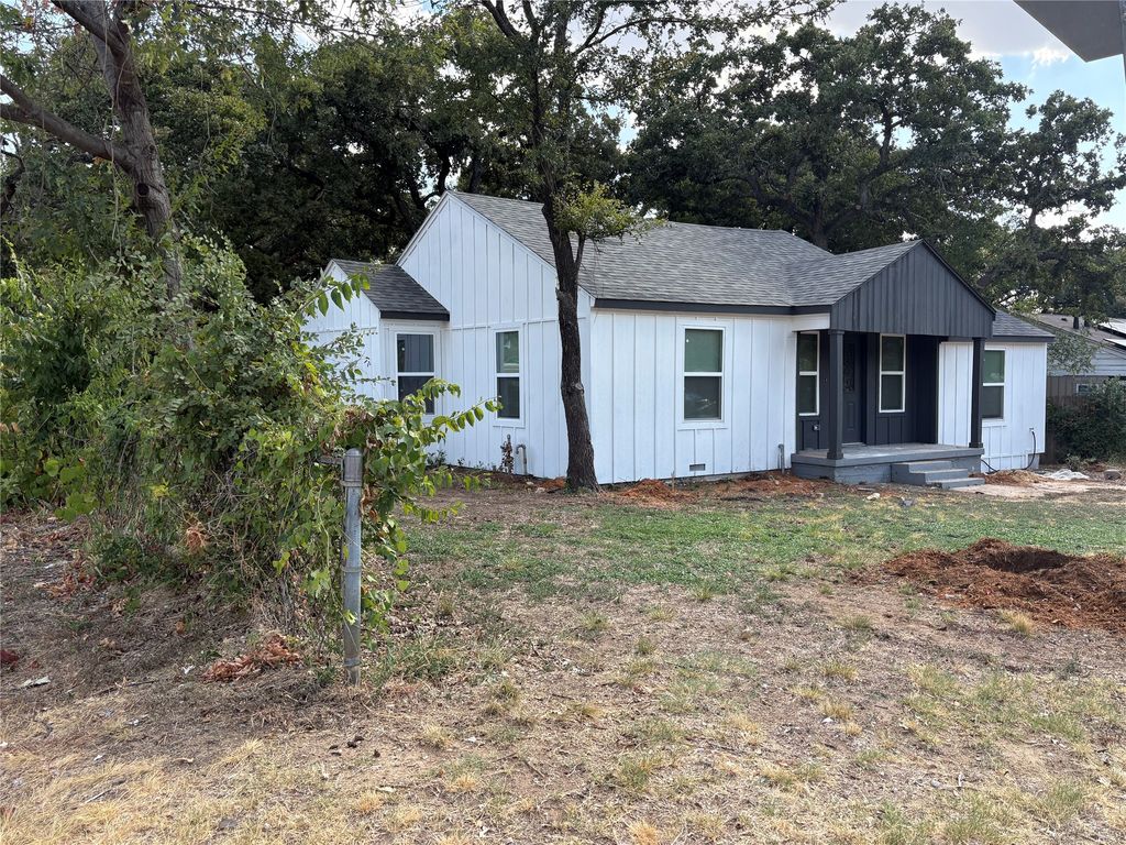 5536 Greenlee Street, Fort Worth, TX 76112 — photo 2