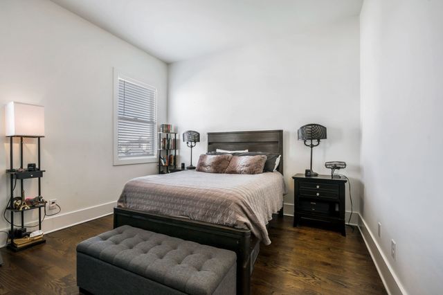 1029 Cheatham Pl, Nashville, TN 37208