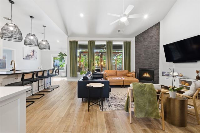 8708 Snow Court, Edmond, OK 73007