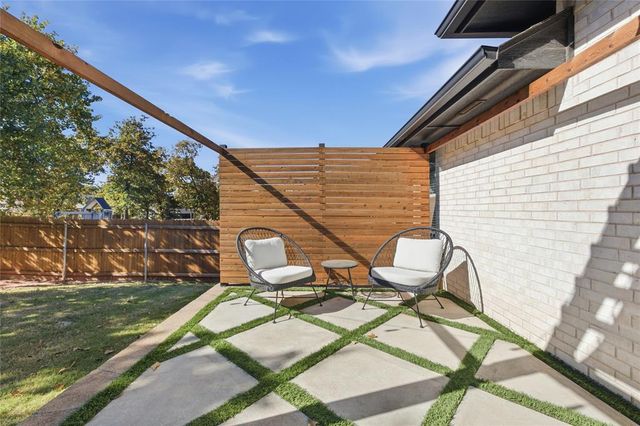 8708 Snow Court, Edmond, OK 73007