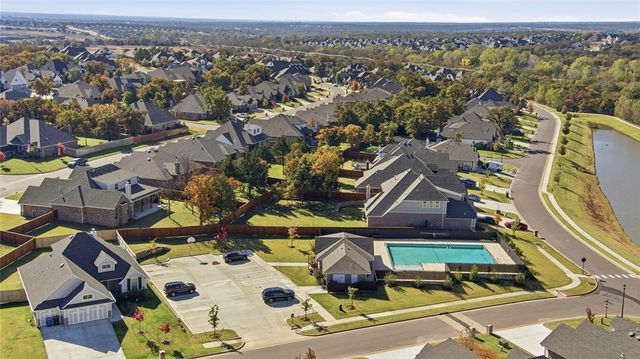 8708 Snow Court, Edmond, OK 73007