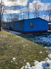 10 Dartmouth Court, Loch Sheldrake, NY 12759