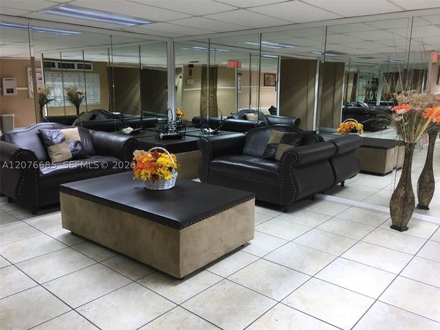 501 Three Islands Blvd 209, Hallandale Beach, FL 33009