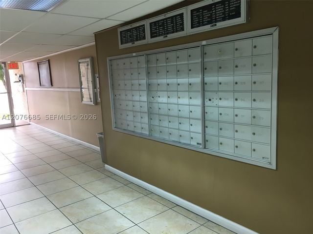 501 Three Islands Blvd 209, Hallandale Beach, FL 33009