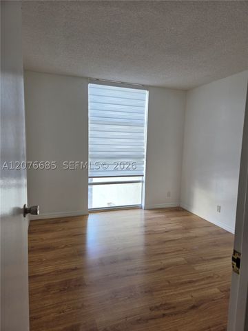 501 Three Islands Blvd 209, Hallandale Beach, FL 33009