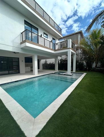 671 AVENIDA DEL NORTE, Sarasota, FL 34242