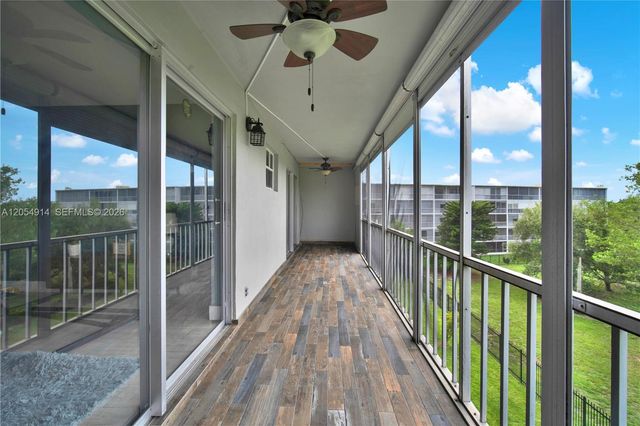 950 Hillcrest Dr 414, Hollywood, FL 33021