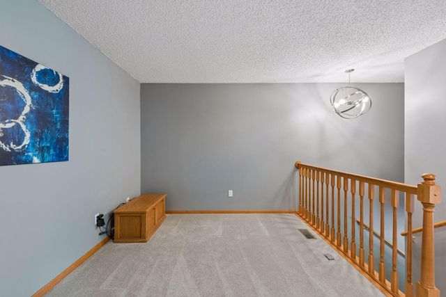 11025 Oak Grove Circle C, Woodbury, MN 55129