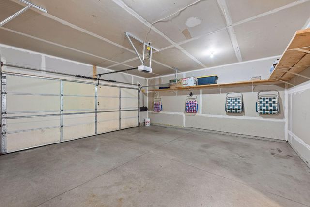 11025 Oak Grove Circle C, Woodbury, MN 55129