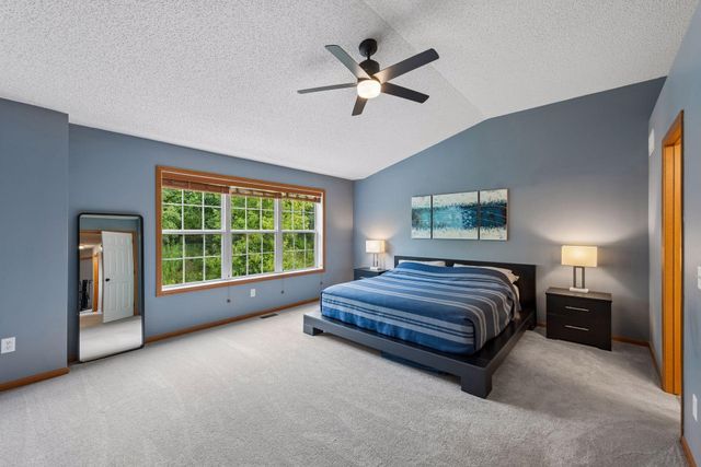 11025 Oak Grove Circle C, Woodbury, MN 55129