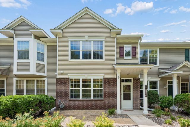 11025 Oak Grove Circle C, Woodbury, MN 55129