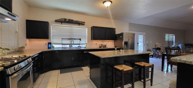 9734 La Vista Drive, Houston, TX 77041