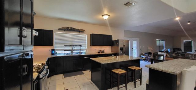 9734 La Vista Drive, Houston, TX 77041