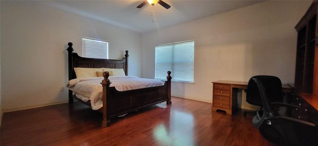 9734 La Vista Drive, Houston, TX 77041