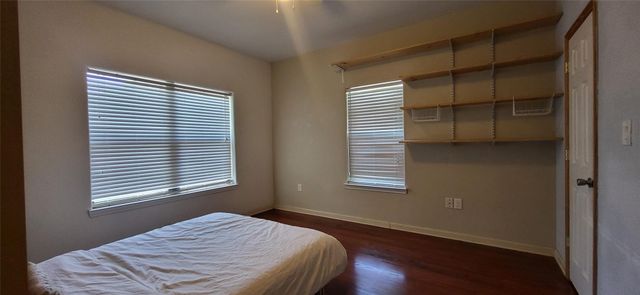9734 La Vista Drive, Houston, TX 77041