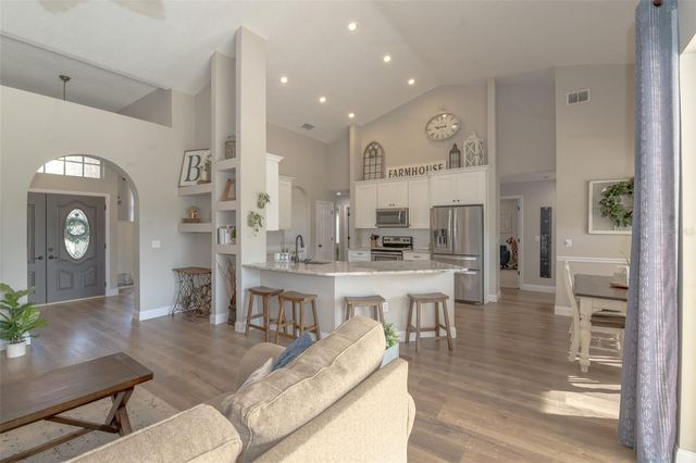 3503 AUTUMN GLEN DRIVE, Valrico, FL 33596