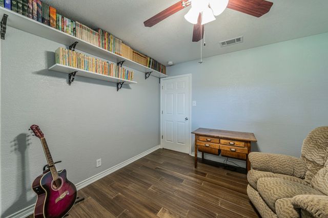 210 Bexar Drive, Highland Village, TX 75077