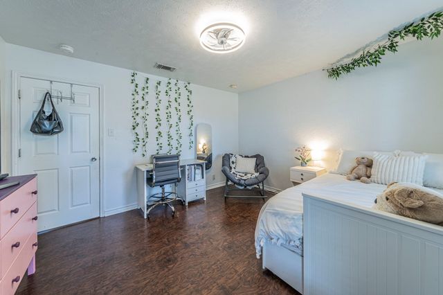 210 Bexar Drive, Highland Village, TX 75077