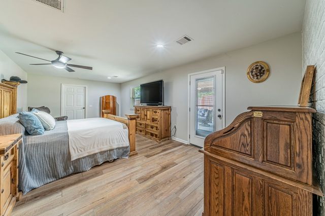 210 Bexar Drive, Highland Village, TX 75077