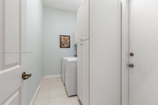 15966 SW 3rd St, Pembroke Pines, FL 33027