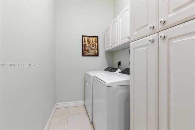 15966 SW 3rd St, Pembroke Pines, FL 33027