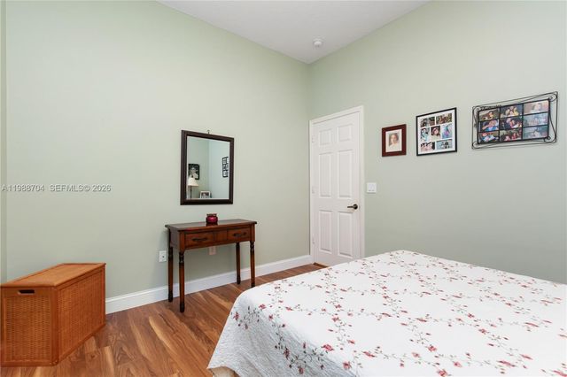 15966 SW 3rd St, Pembroke Pines, FL 33027