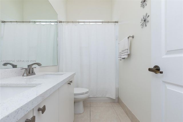 15966 SW 3rd St, Pembroke Pines, FL 33027