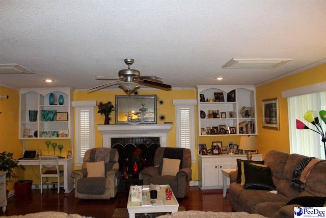 1407 Aaron Cir., Florence, SC 29506