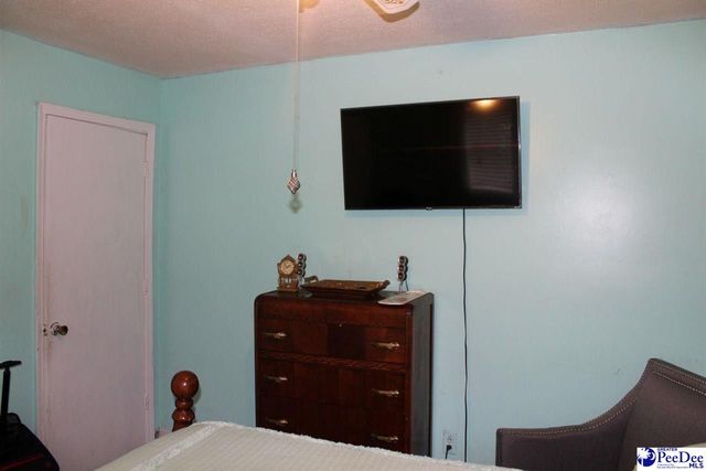 1407 Aaron Cir., Florence, SC 29506