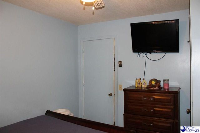 1407 Aaron Cir., Florence, SC 29506