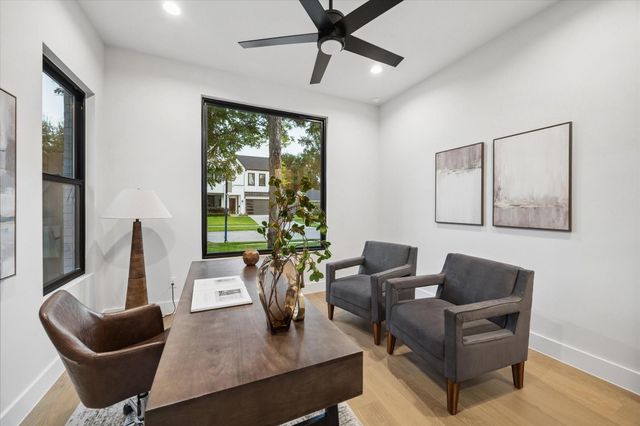 1212 Candlelight Lane, Houston, TX 77018