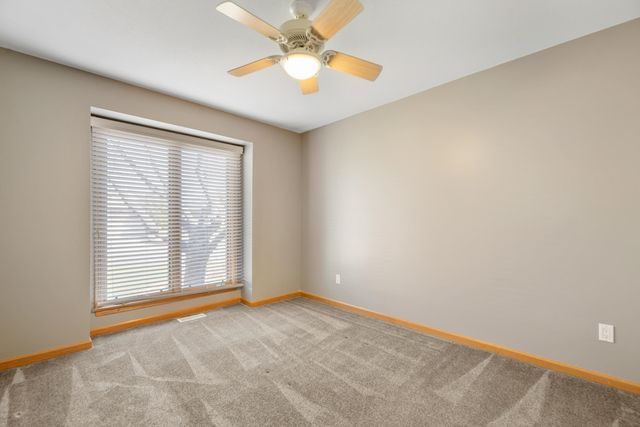 7813 E Oakmount St, Wichita, KS 67226