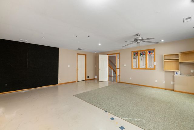 7813 E Oakmount St, Wichita, KS 67226