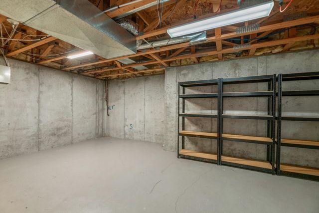 7813 E Oakmount St, Wichita, KS 67226