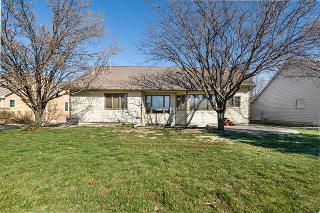 7813 E Oakmount St, Wichita, KS 67226