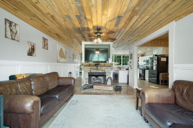 80 Pleasant Ridge Tract A Road, Pineville, MO 64856