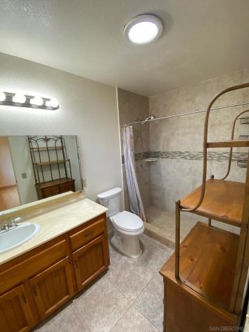 1475 Tarbox St, San Diego, CA 92114
