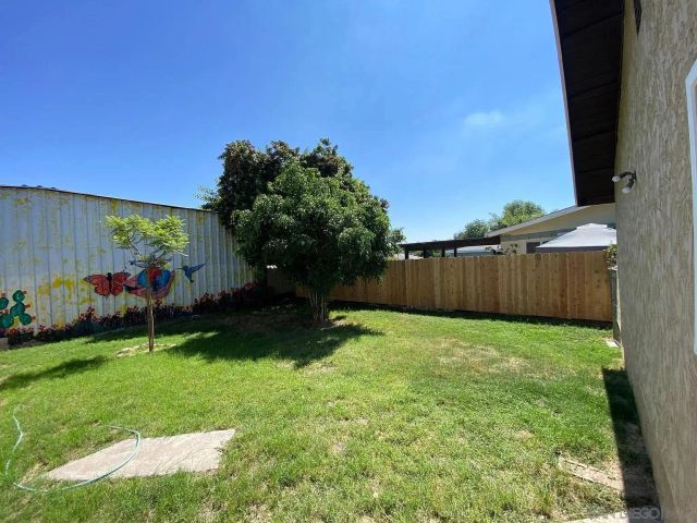 1475 Tarbox St, San Diego, CA 92114