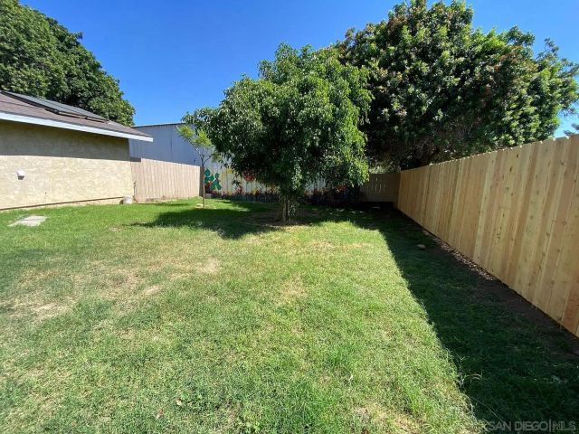 1475 Tarbox St, San Diego, CA 92114