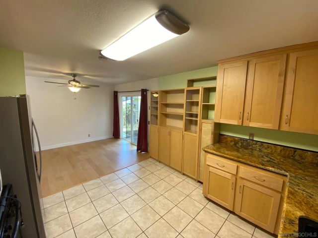 1475 Tarbox St, San Diego, CA 92114